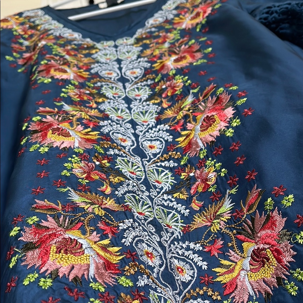 Sundance Embroidered Teal Top - Picture 2 of 5